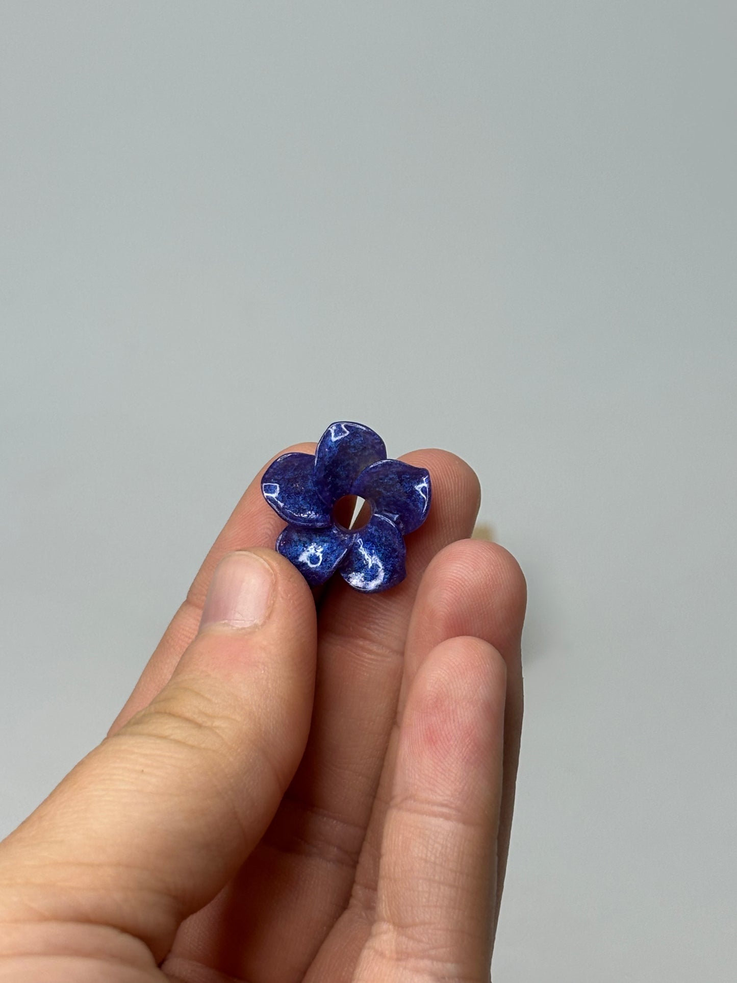 Tia - Violet