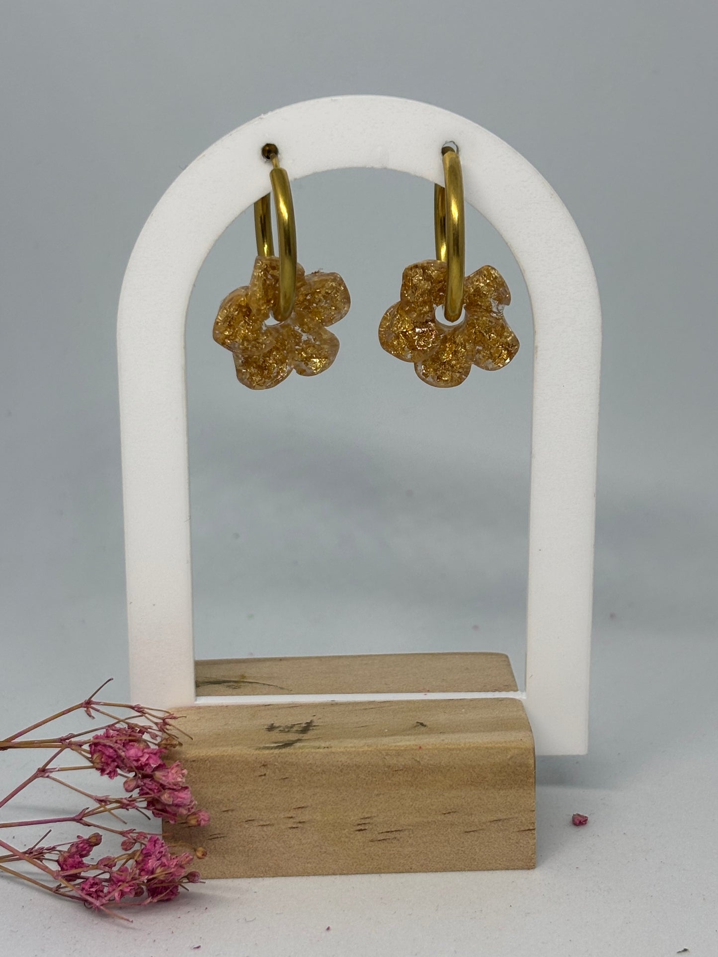 Tia - feuilles d’or