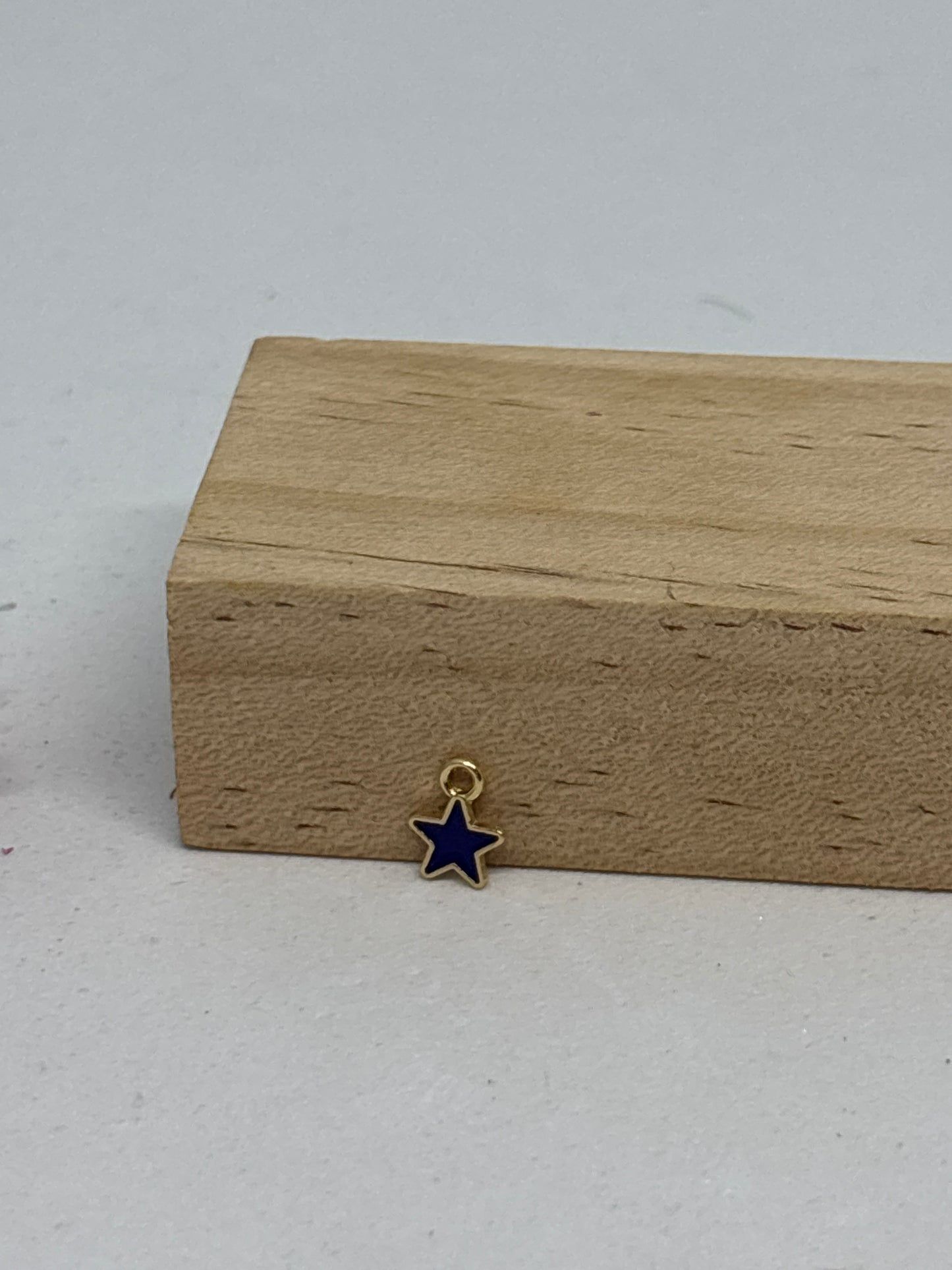 Breloque mini étoile 0,6cm - acier inoxydable ⭐️