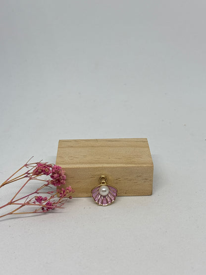 Breloque Palourde 1,3 cm – fantaisie 🐚✨