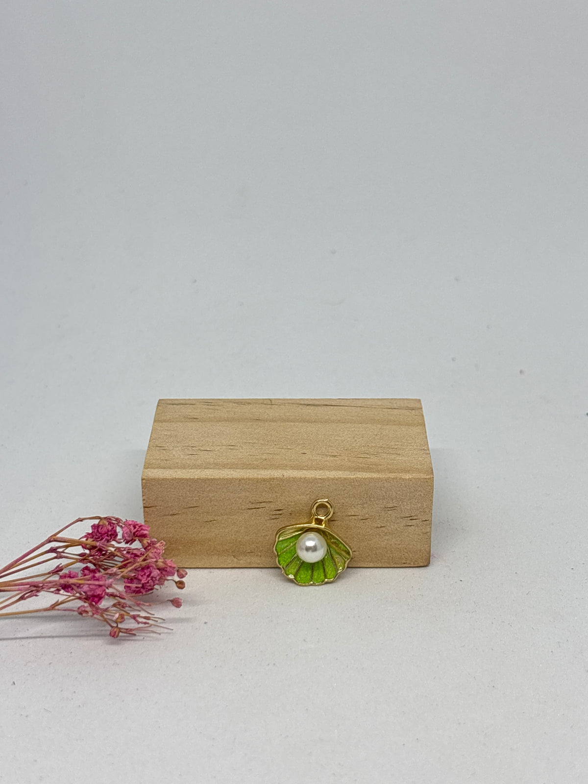 Breloque Palourde 1,3 cm – fantaisie 🐚✨