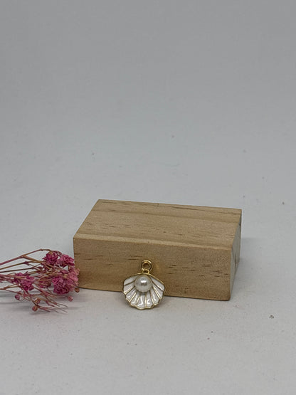 Breloque Palourde 1,3 cm – fantaisie 🐚✨