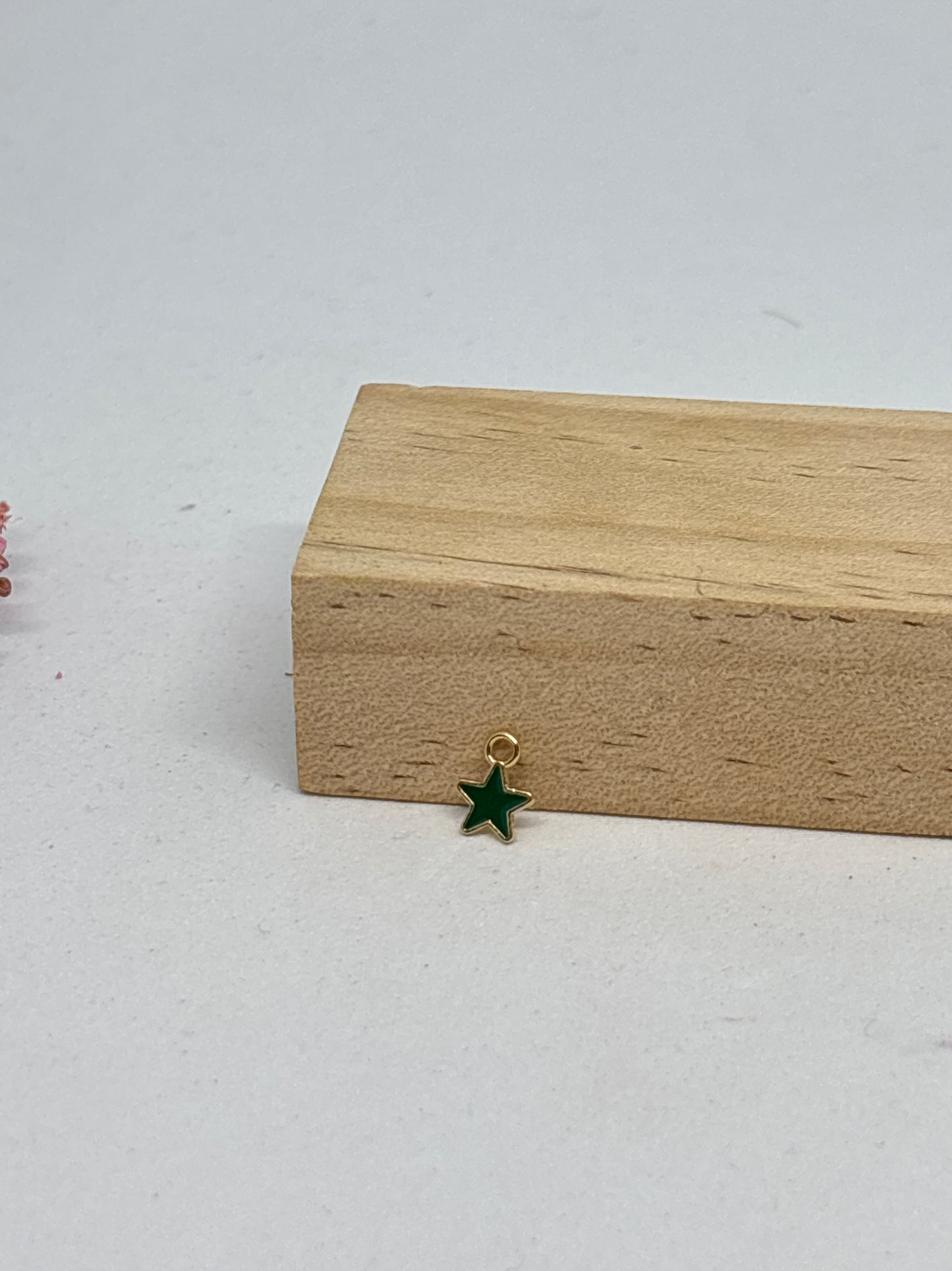 Breloque mini étoile 0,6cm - acier inoxydable ⭐️