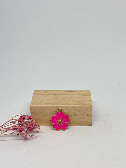 Breloque Fleur de Cerisier 1,6 cm  – Acier inoxydable 🌸✨