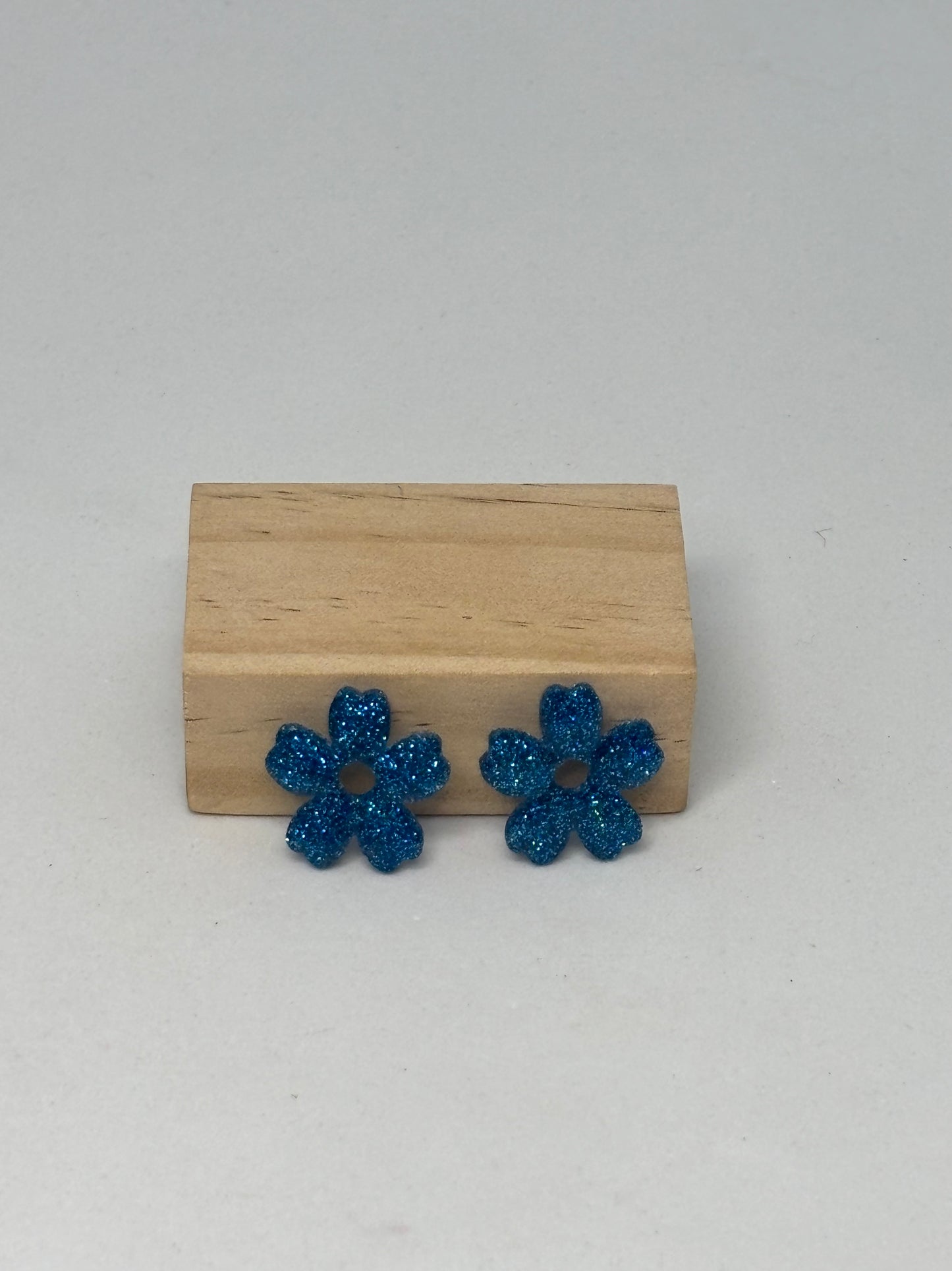 Berthe / Shiny Skyblue