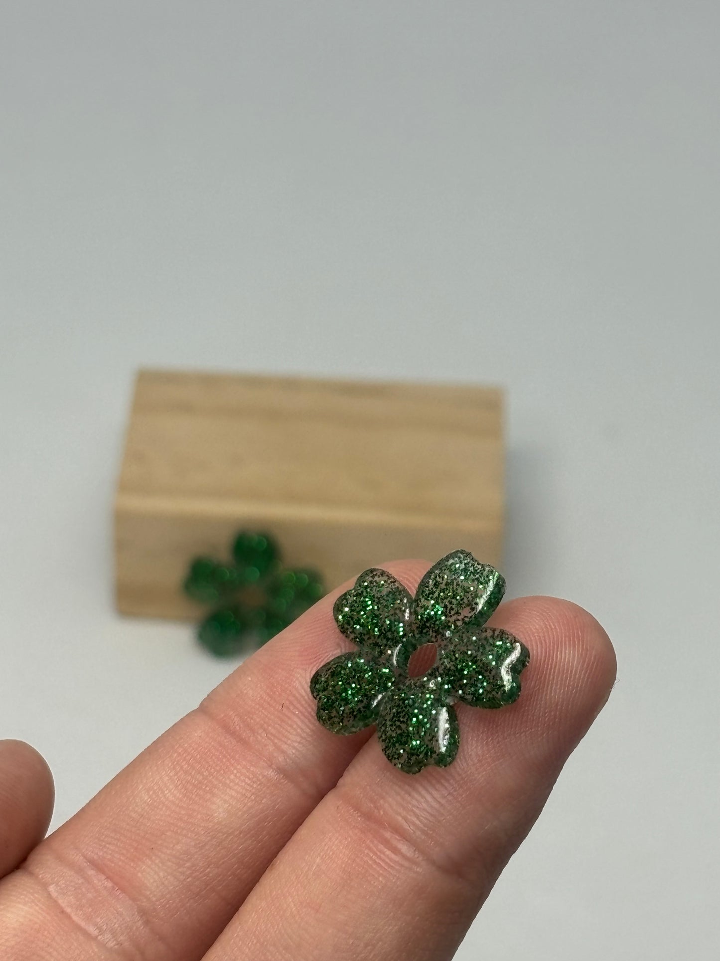Berthe / Shiny Green
