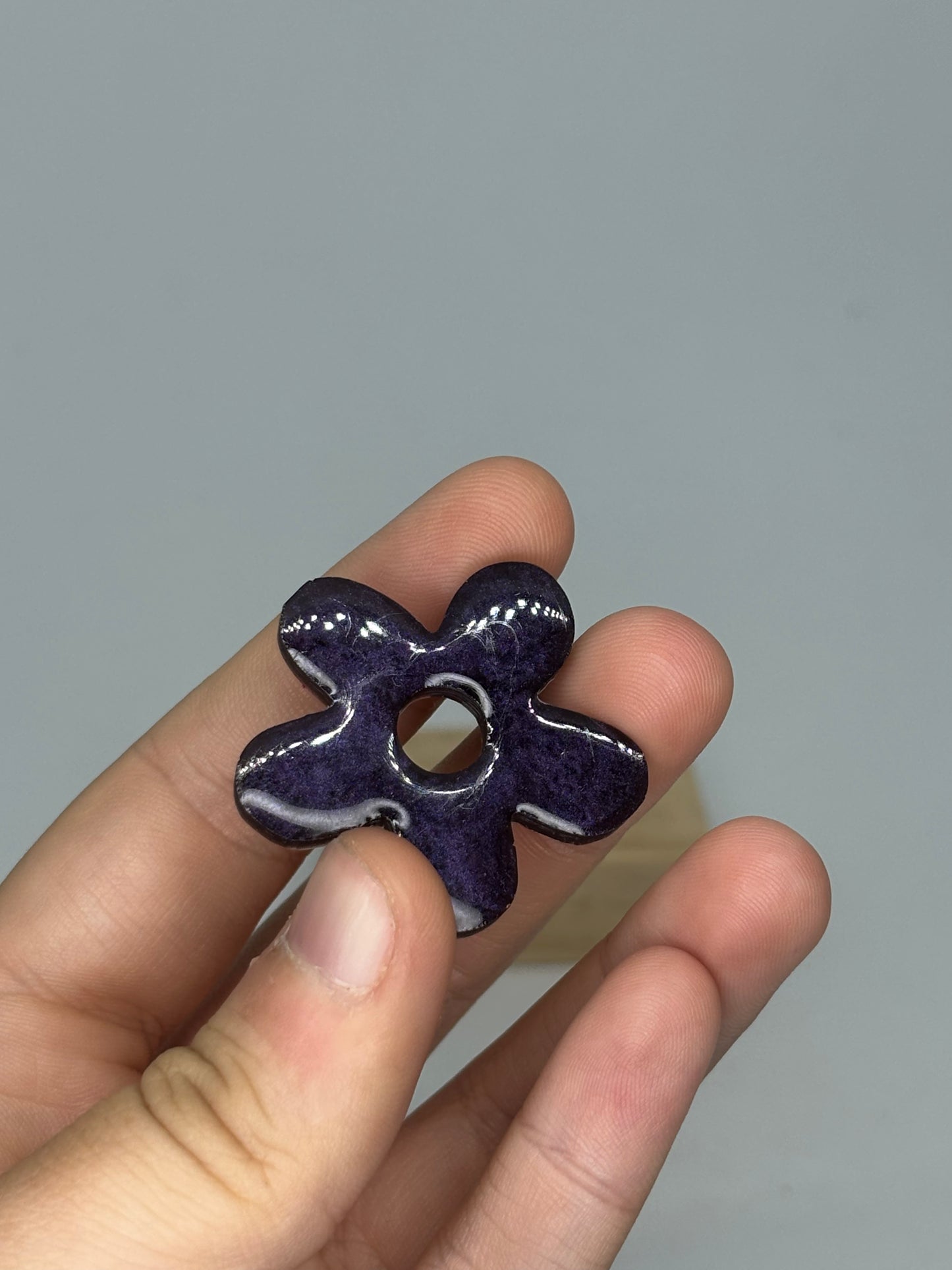 Suzanne - plum